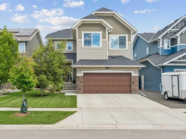 1104 W Bayside Dr SW, Airdrie, AB T4B 4G9