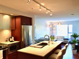 221 E 3rd St #309, North Vancouver, BC