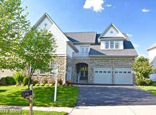 9060 Raging Water Dr, Bristow, VA 20136