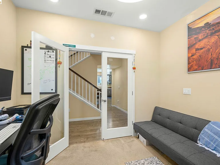 339 Emory Ct — Photo 13
