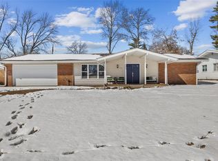 1517 Cerulean Dr, Saint Louis, MO