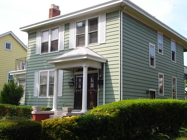 1st image of 2909 Northumberland Ave