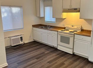 830 2nd St APT 3, Modesto, CA 95351