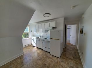 820 S Broom St #3D, Wilmington, DE 19805