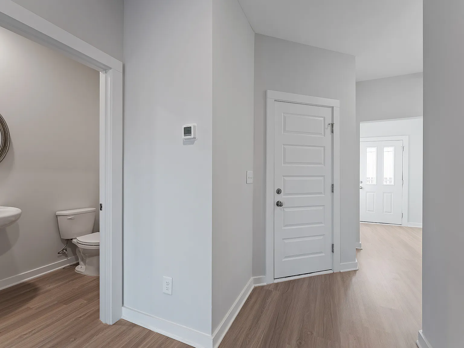 4 bed, 2.5 bath, 2047 sqft, $1,850 — Photo 4