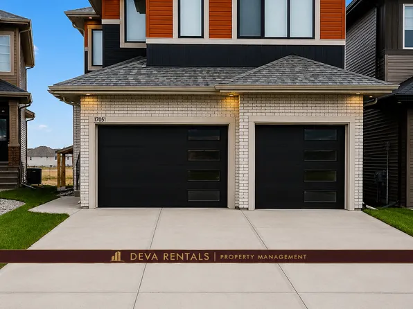 17051 45th St NW, Edmonton, AB T5Y 4C9
