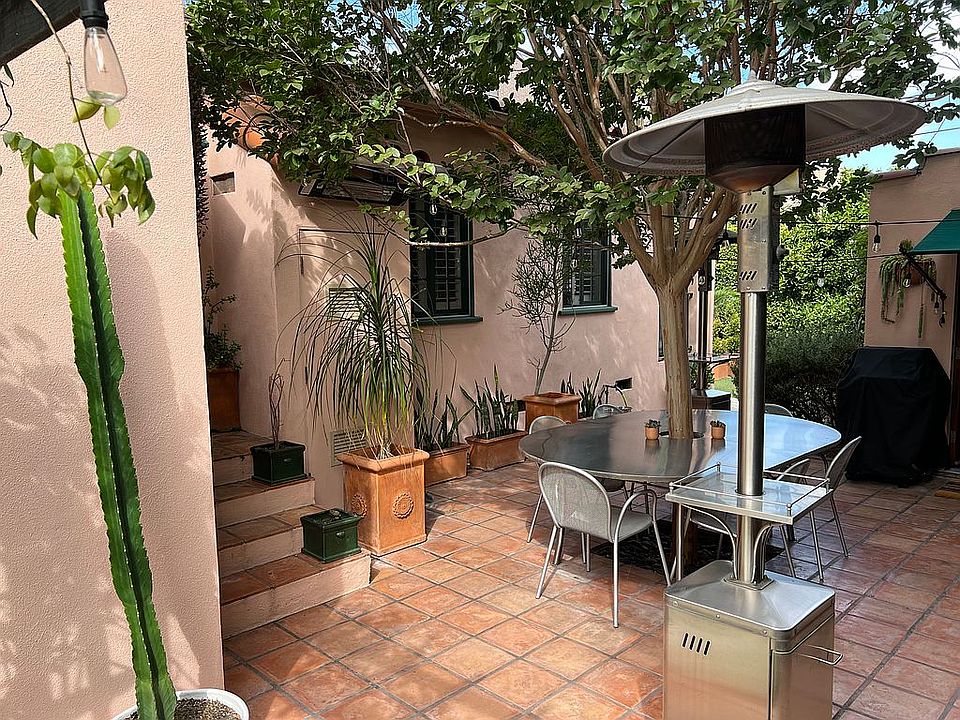 2nd image of 10389 Ilona Ave