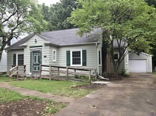 1038 SW Medford Ave, Topeka, KS 66604