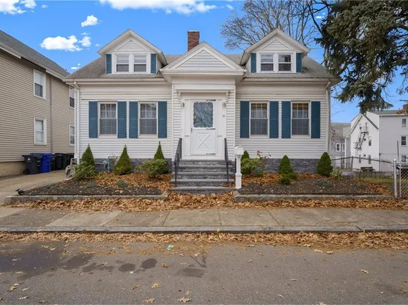 33 South St, Pawtucket, RI 02860