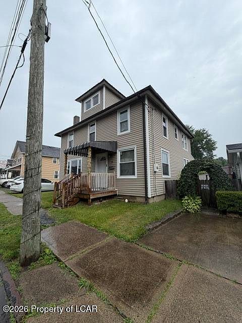 1st image of 11 Franklin St
