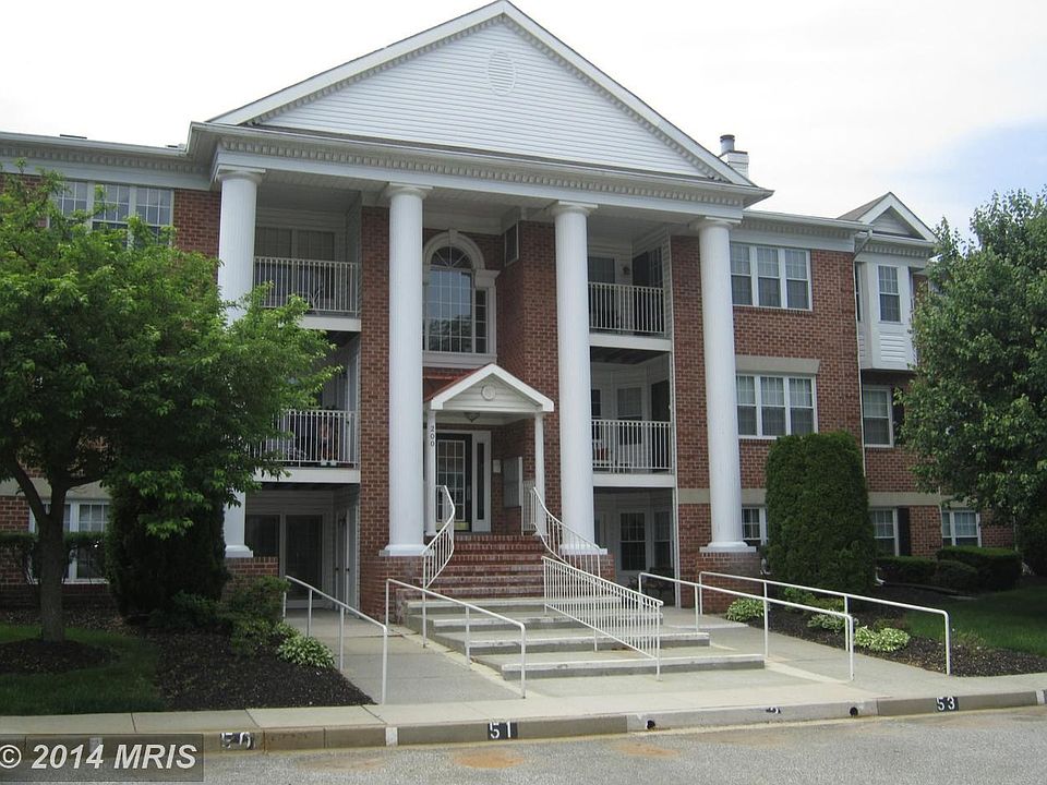 Exterior (Front)