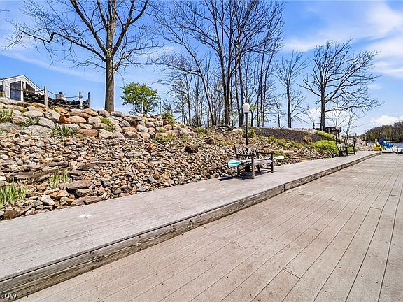 5th image of 2528 Tupelo Dr