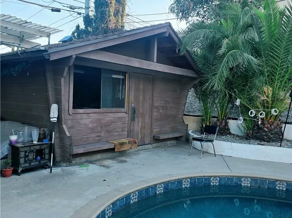 11505 Swinton Ave, Granada Hills, CA