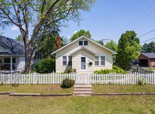 2245 8th St, White Bear Lake, MN 55110