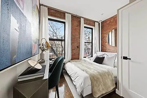 Rented by Douglas Elliman | media 7