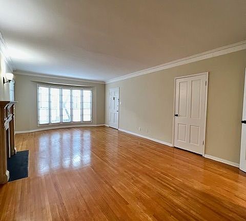 2nd image of 621 S Detroit Ave #1/2