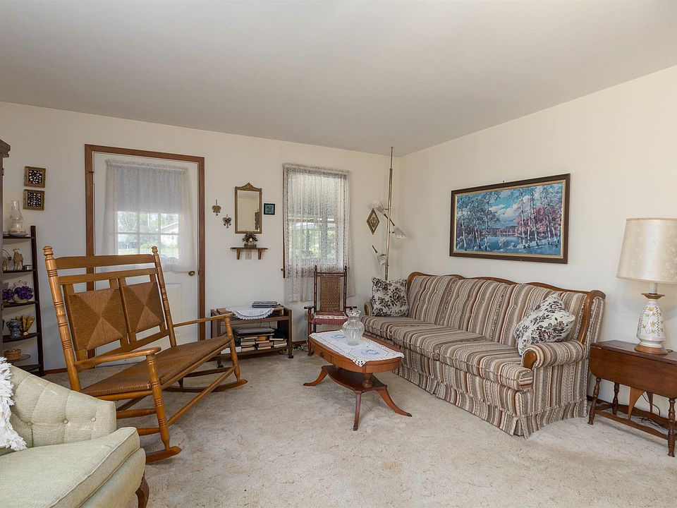 6240 VT Route 22a, Addison, VT 05491 Zillow