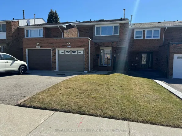 3016 Rymal Rd, Mississauga, ON L4Y 4B4