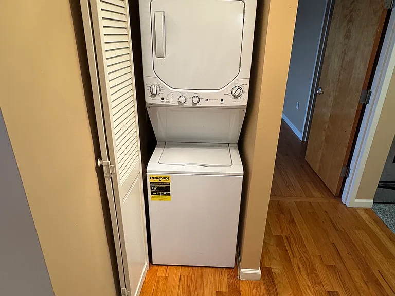 184 Pequot Ave #304 — Photo 7
