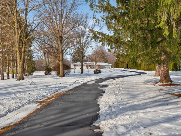 2770 N Dearing Rd, Parma, MI 49269