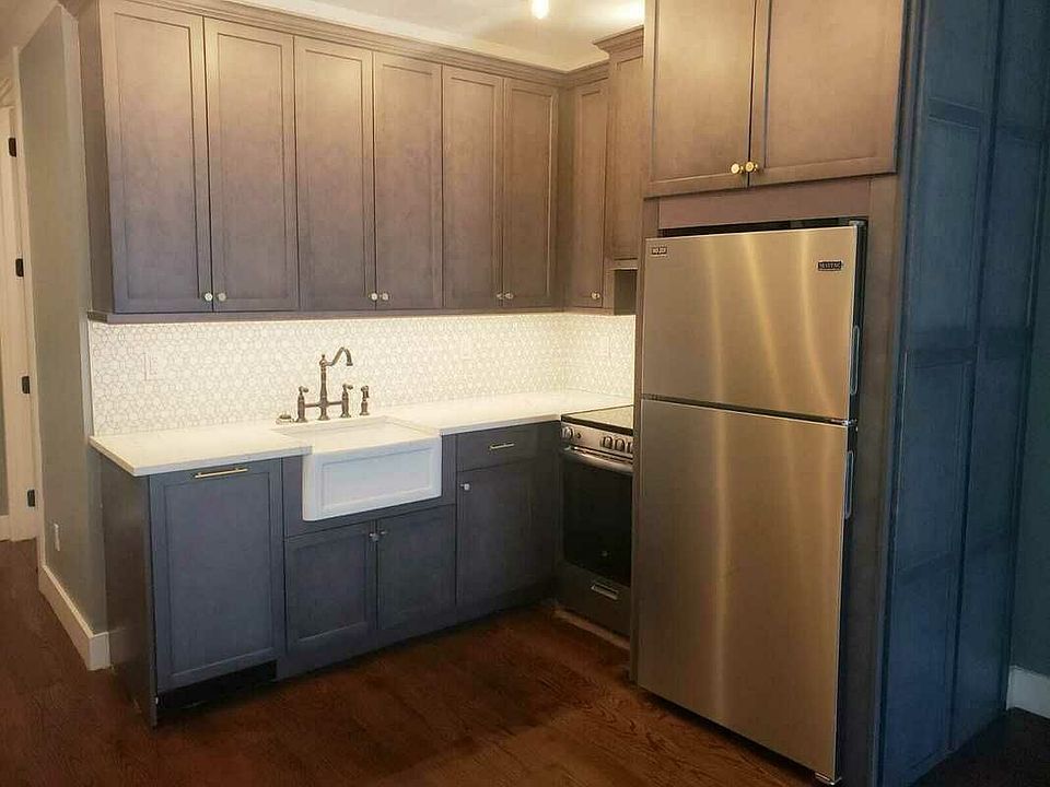 1st image of 61 Metropolitan Ave #309