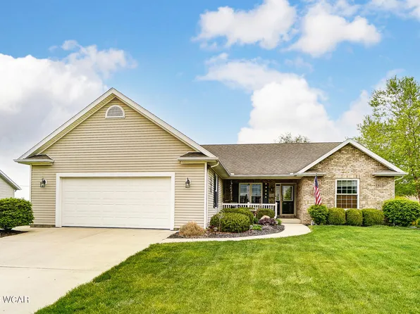 1014 Timber Trl, Wapakoneta, OH 45895