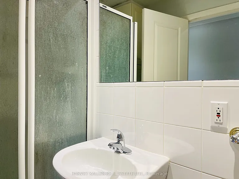 1538 Davenport Rd #LOWER — Photo 11
