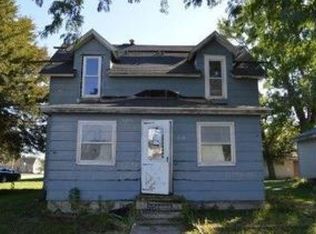 618 1st St, Meservey, IA 50457