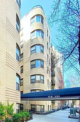 350 East 77th Street in Lenox Hill