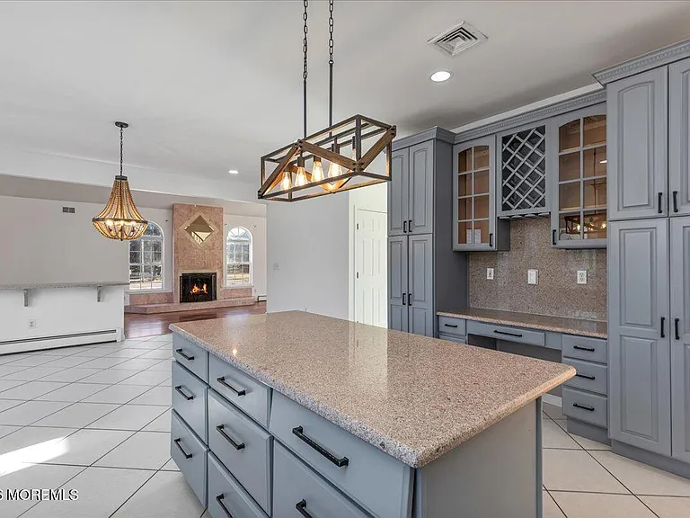 257 Ford Rd — Photo 18