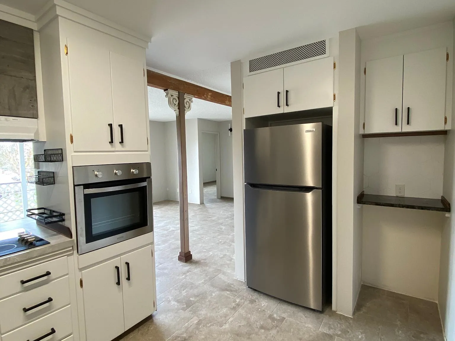 301 S Pine St — Photo 4