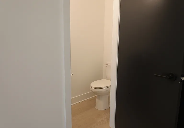 1901 E Willard St #103 — Photo 23