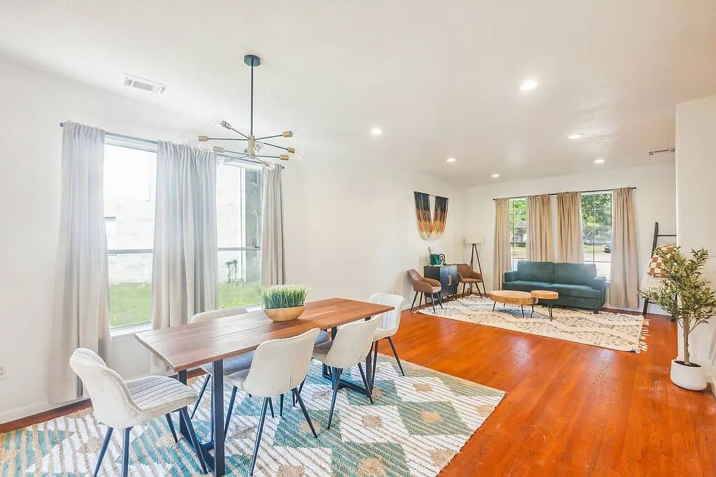 5 bed, $8,000 — Photo 3
