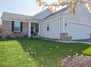 2481 Rolling Ridge Ln, Elgin, IL 60124