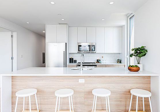 4th image of 540 Waverly Ave APT 6C