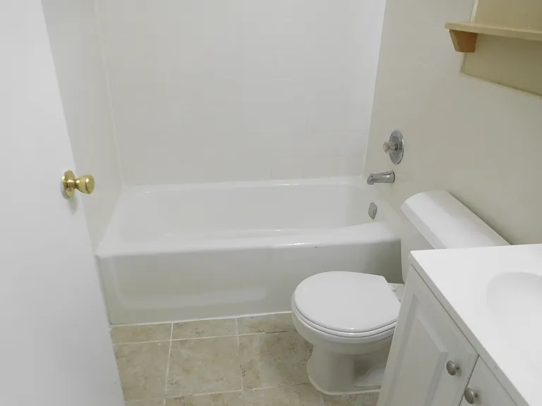 14016 34th Ave #809A — Photo 11