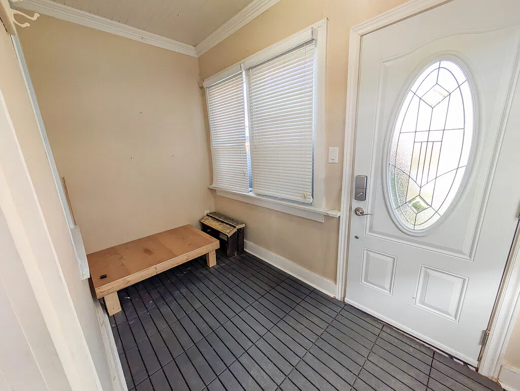 5374 Huron Street — Photo 2