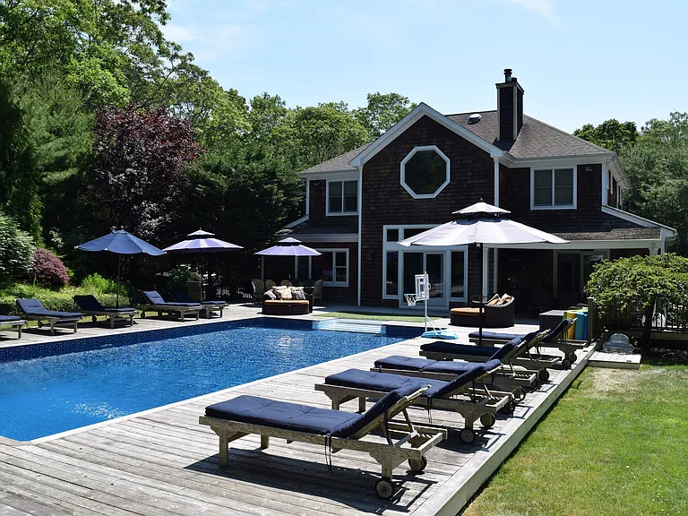 Lillian Ln — Photo 47