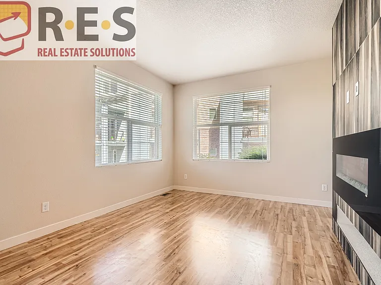 11251 Colony Cir — Photo 17