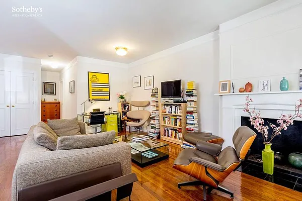 Rented by Sotheby's International Realty | media 2