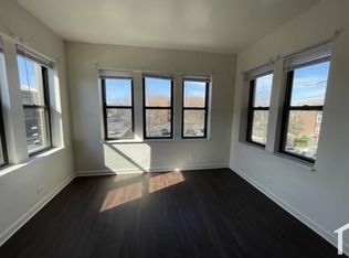 5537 W Washington Blvd Floor 2, Chicago, IL 60644
