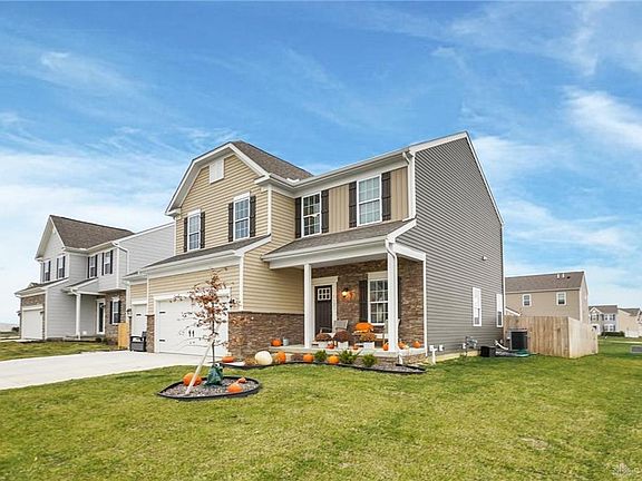 2nd image of 1121 Cabell Ct