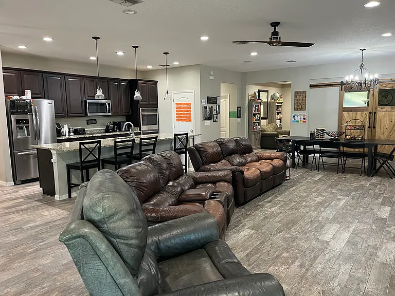 Plymouth Creek Cir — Photo 1