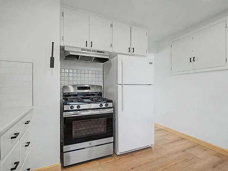 4002 Mallow Rd #B — Photo 10