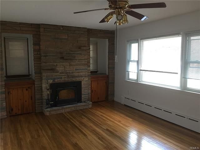 1st image of 11 Brisman Dr