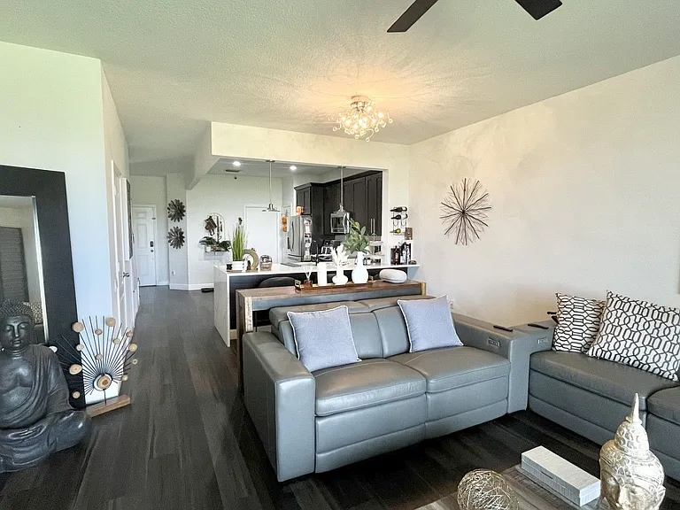 4971 Pond Ridge Dr — Photo 5