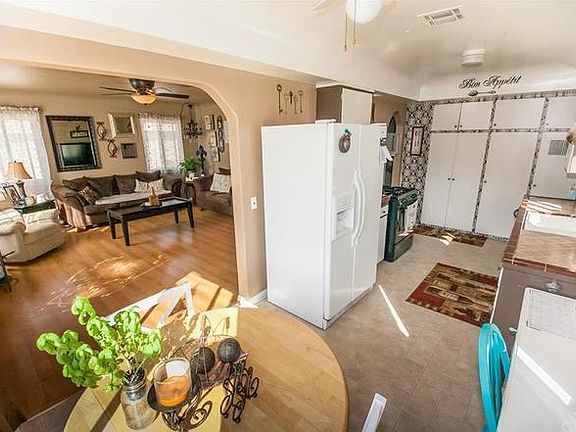5th image of 34520 Avenue B