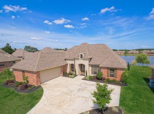 30978 Ridgeway Dr, Walker, LA 70785