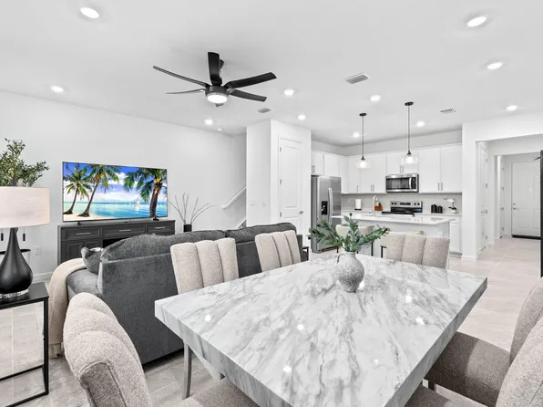 395 SW Sally Way, Stuart, FL 34997