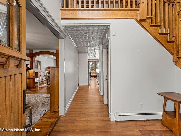 5th image of 121 Windermere Rd